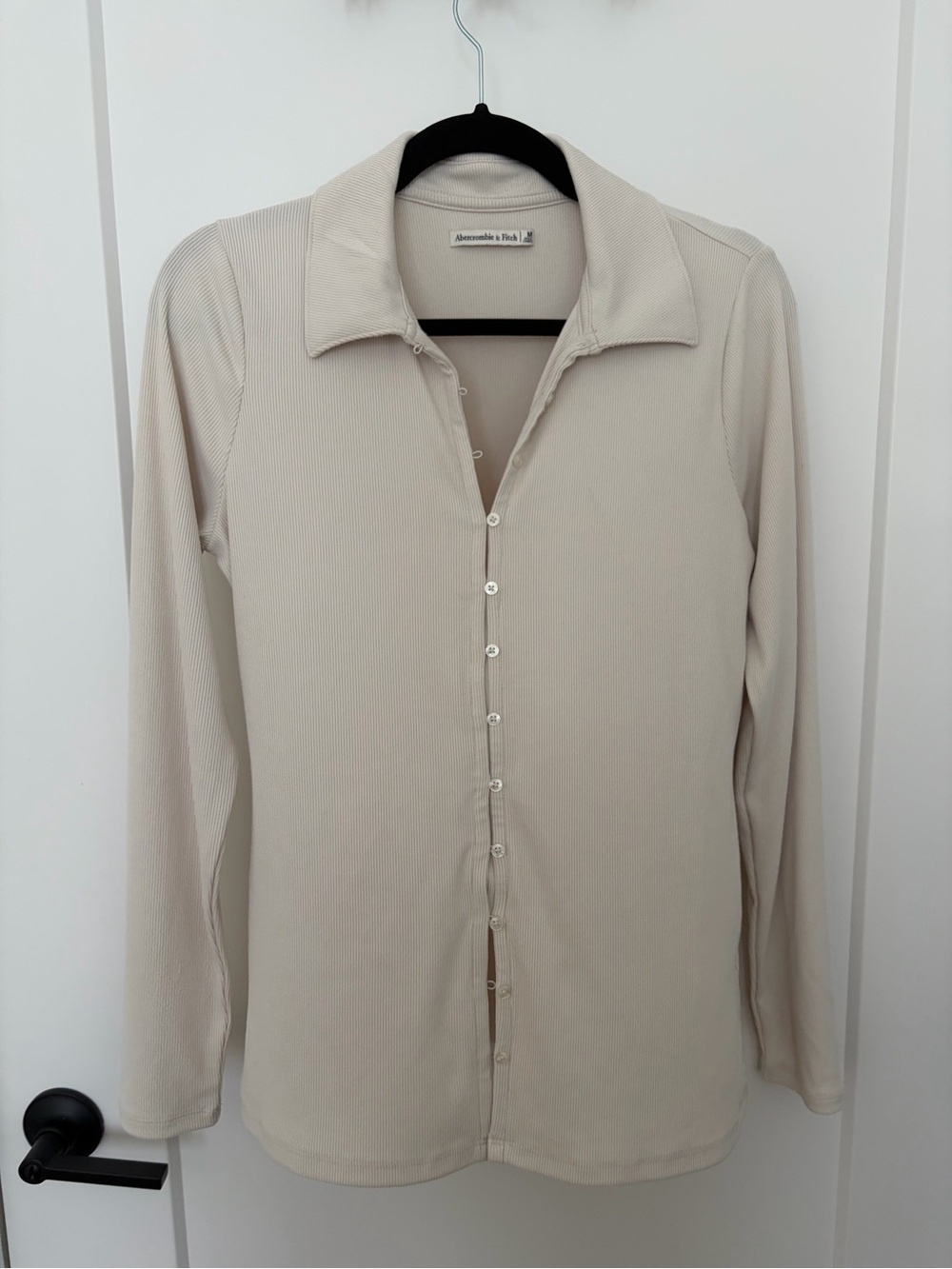Abercrombie & Fitch Women's Cream Ribbed Button-Down Shirt